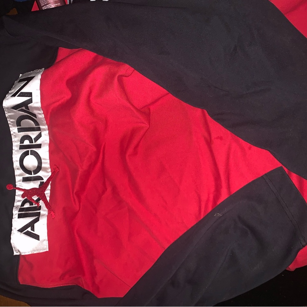 Air Jordan Long Sleeve Shirt XL